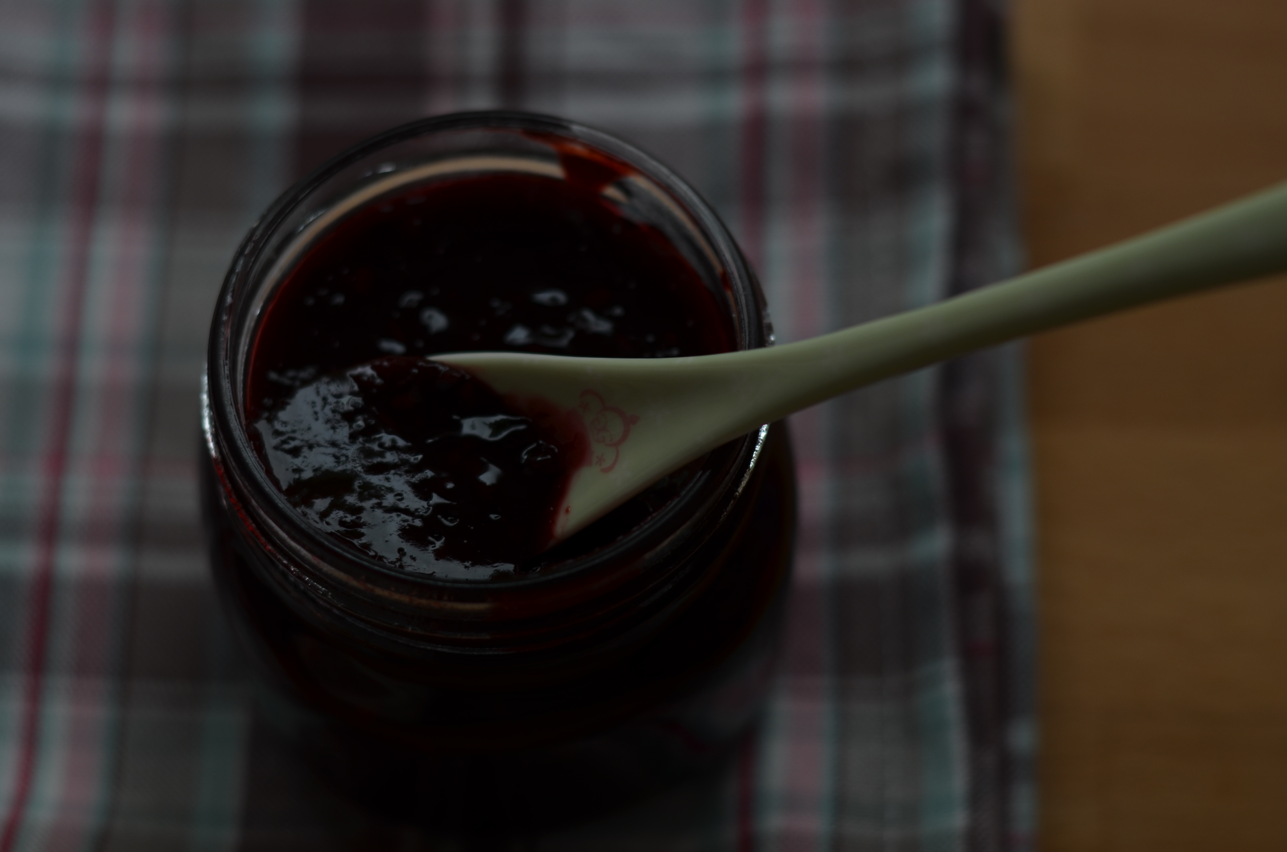 Jam Session: Brombeer-Marmelade mit Salbei | Distracted by Food